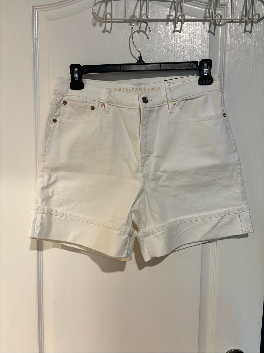 NWT White High-Rise Cuffed Denim Shorts